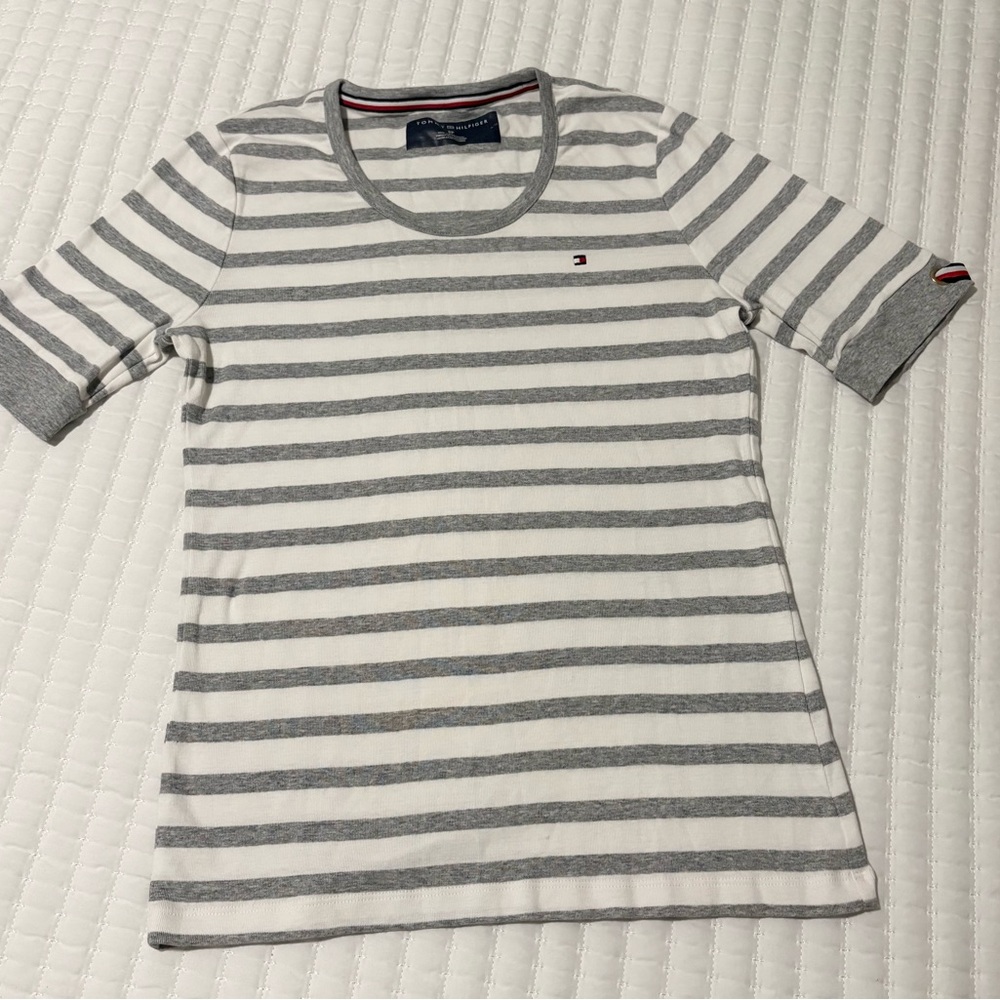 Tommy Hilfiger White & Gray Striped Short Sleeve Tee